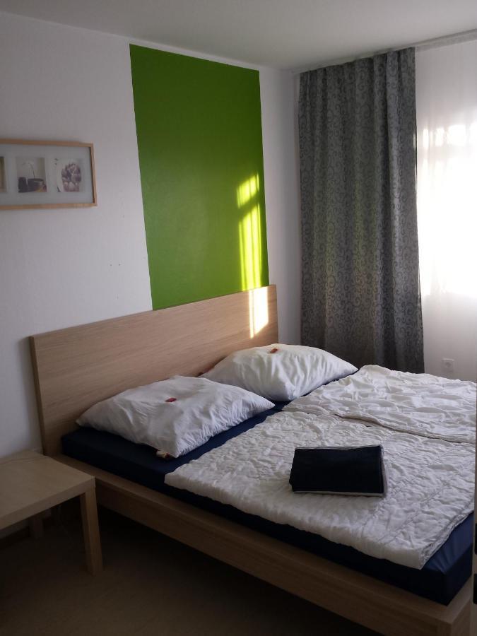Jugendgastehaus Lichterfelde Hostel Berlijn Buitenkant foto